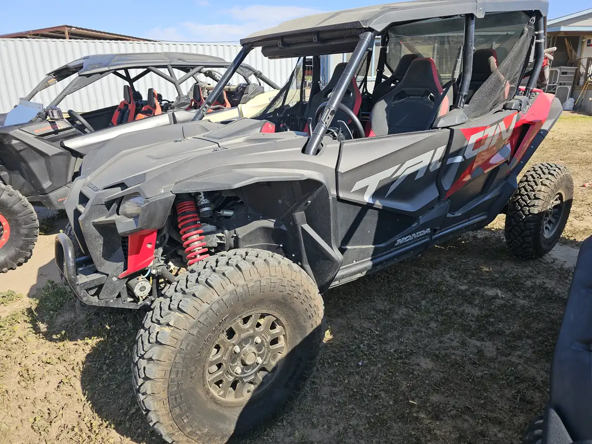 Honda Talon 1000X-4 UTV rental San Antonio TX